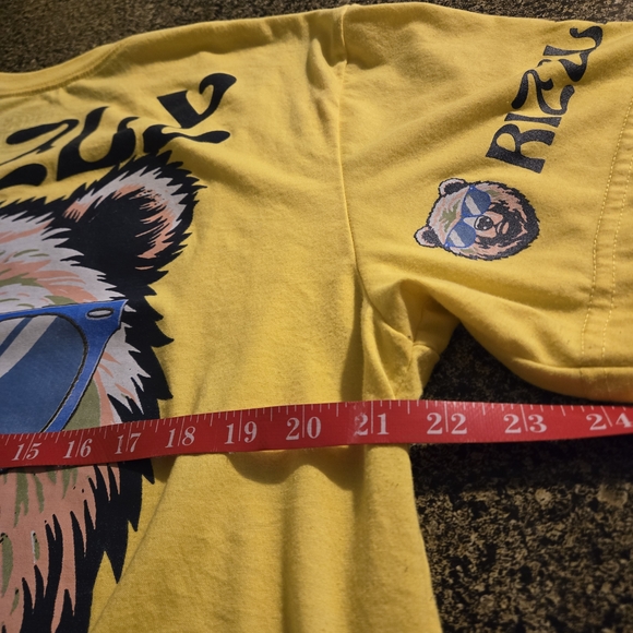 Fresh Laundry Rizzly Bear w/ Sunglasses Fun Whimsical Quirky Bold Yellow Tee XL - Picture 7 of 8